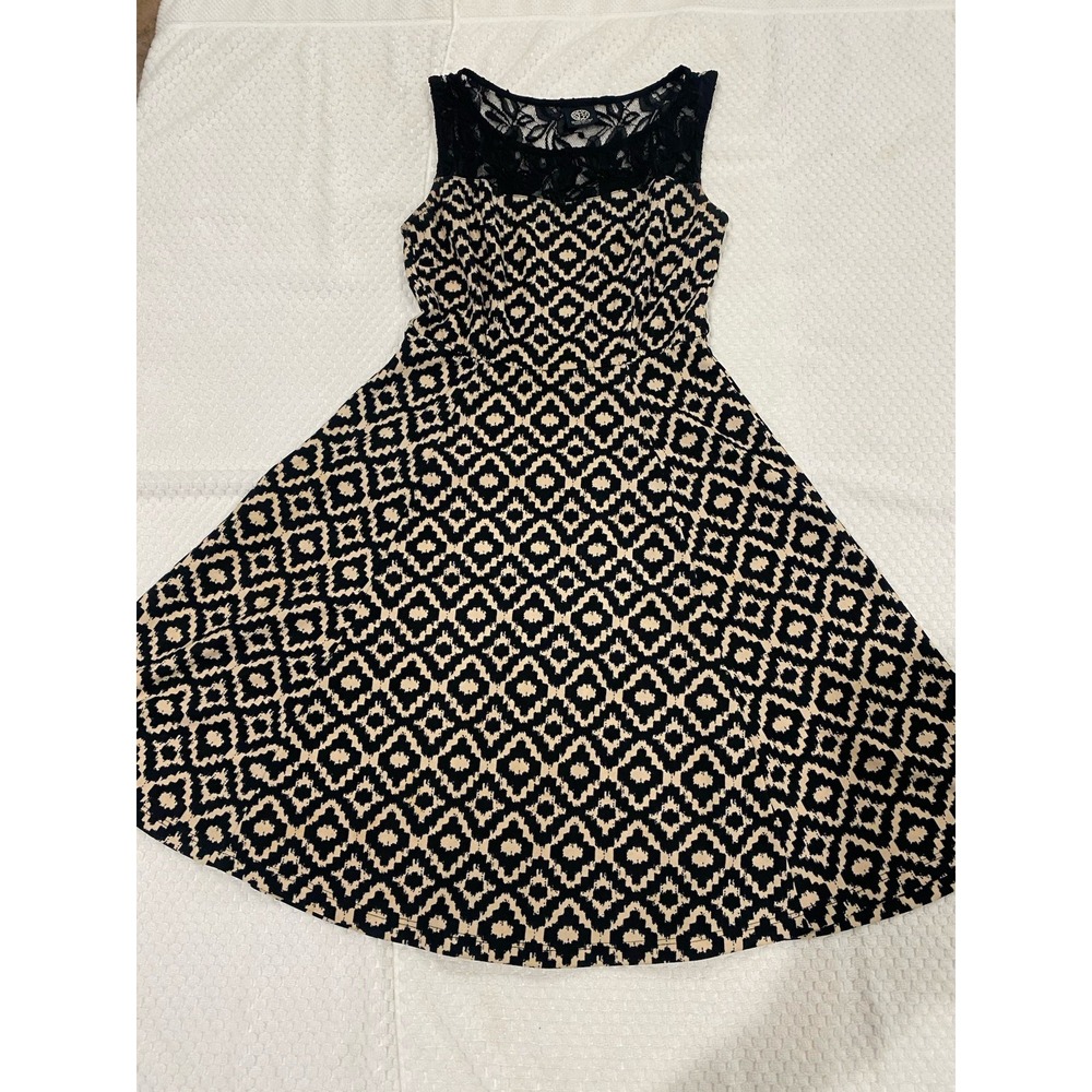 Bobeau Women's Black & Cream Lace Yoke Fit & Flare Dress Size S Preowned Good Co